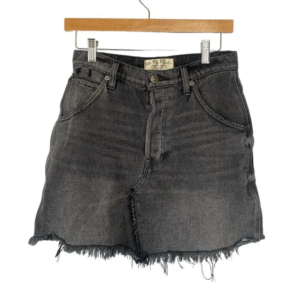 NWT FREE PEOPLE Faded Black Brea Cut Off High Rise Frayed Denim Mini Skirt